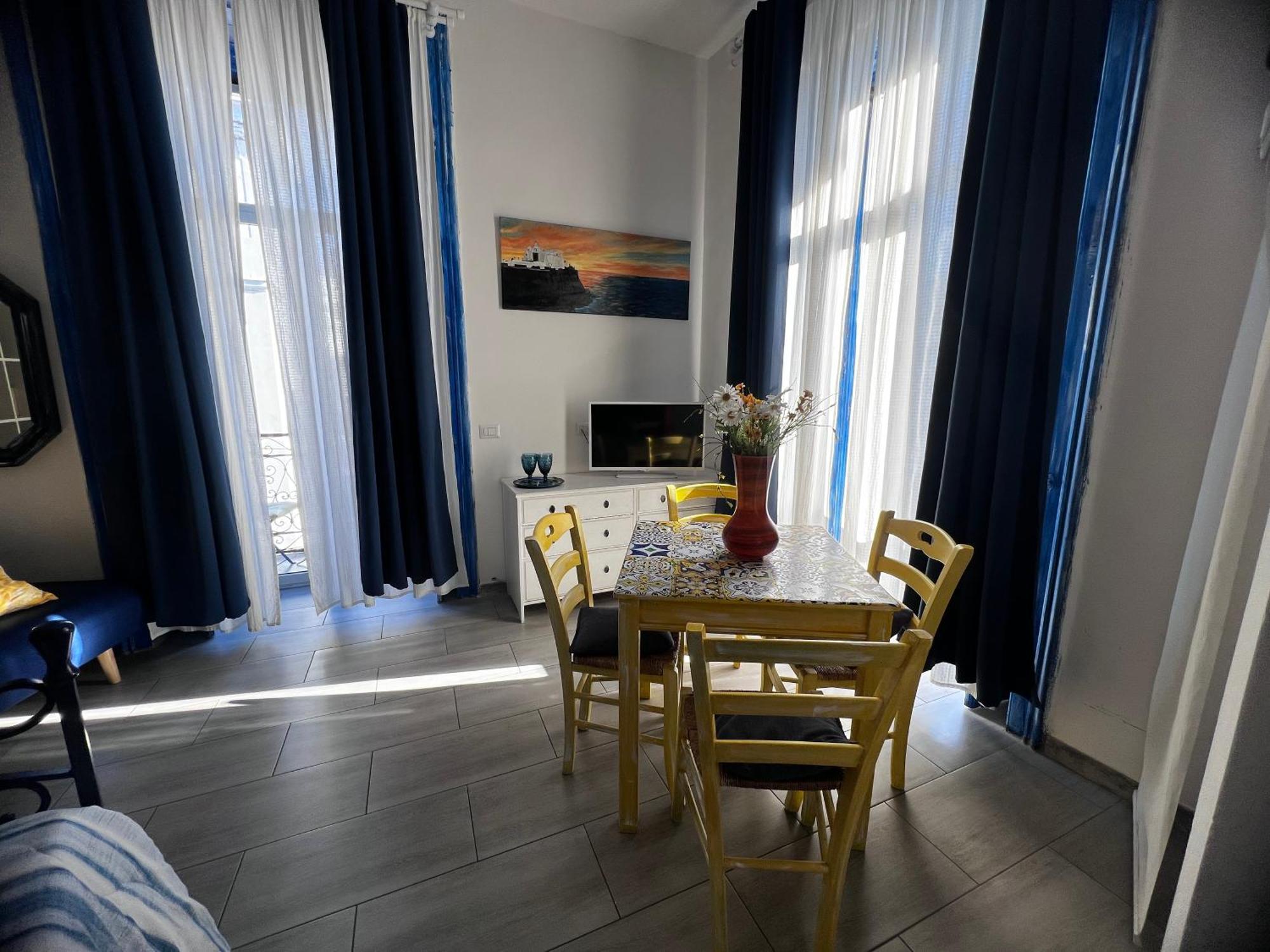 Napoli Da Vivere Suites Giudecca Екстериор снимка